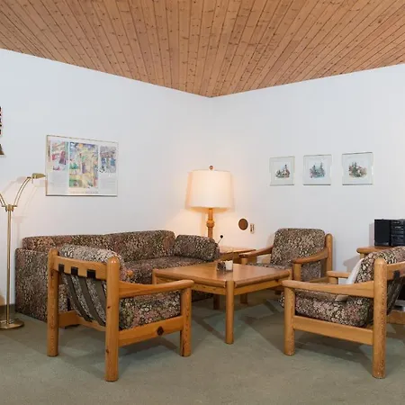 With And Pool Apartment *